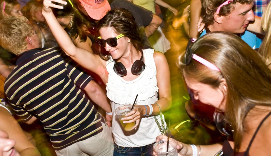 Alcohol and adolescents: why do teens drink?