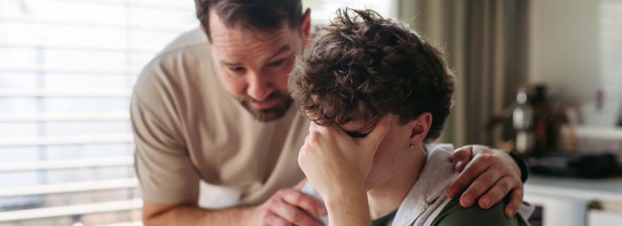 Support and criticism: How you, as a parent, can make a difference to your child’s depression