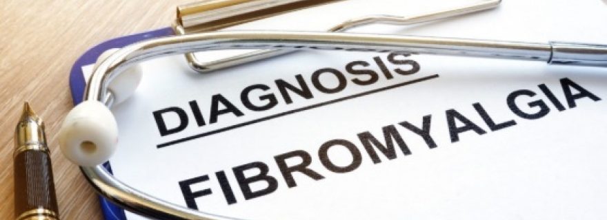 Do you feel pain because you fear it? The case of fibromyalgia
