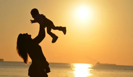 A third of new mothers quit science