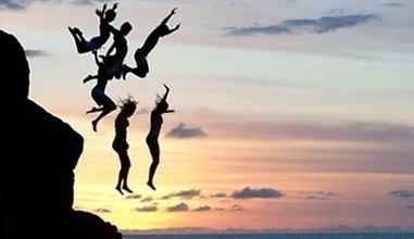 Peer pressure in adolescence: Choose your friends wisely