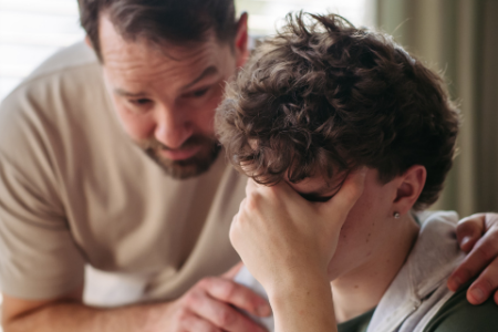 Support and criticism: How you, as a parent, can make a difference to your child’s depression